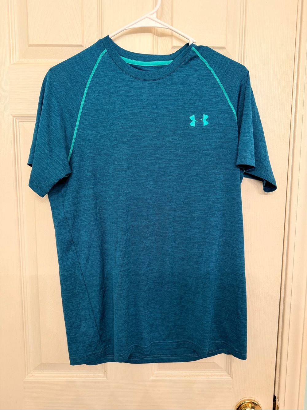 Under Armour Men’s Teal Heather Athletic Tee with Aqua Accents